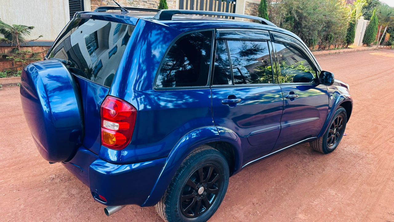 Kigali Airport Car Hire – 4x4 Self Drive Rwanda Safari