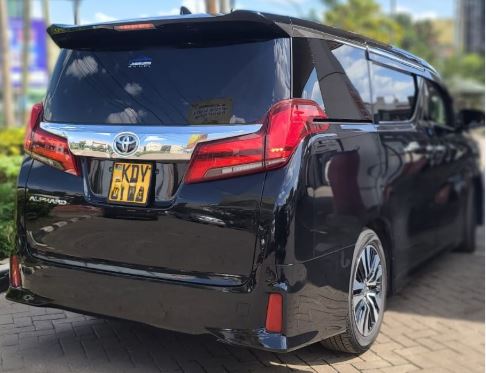 7 Seater Car Rental